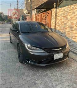 Chrysler 200